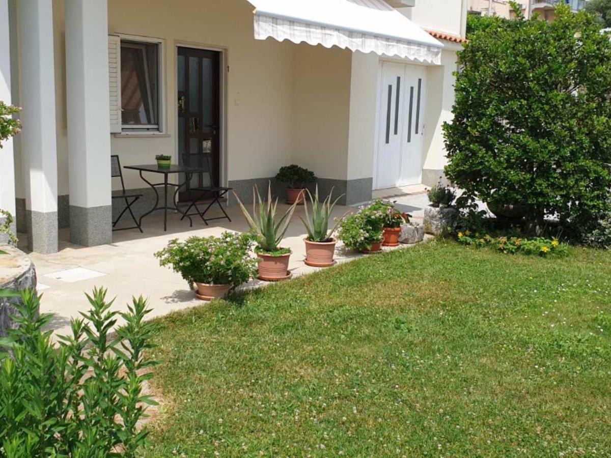 Apartment Jf Rezine Lovran Εξωτερικό φωτογραφία